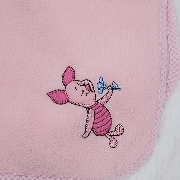 PREOWNED-Disney Pink Kids Blanket with Embroidered Character Piglet Girl - Picture 2 of 4